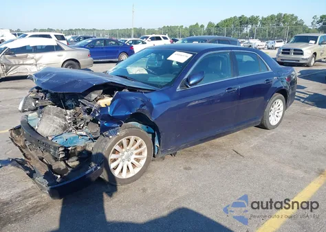 2014 Chrysler 300 z USA, uszkodzony, nr VIN 2C3CCAAG5EH380501